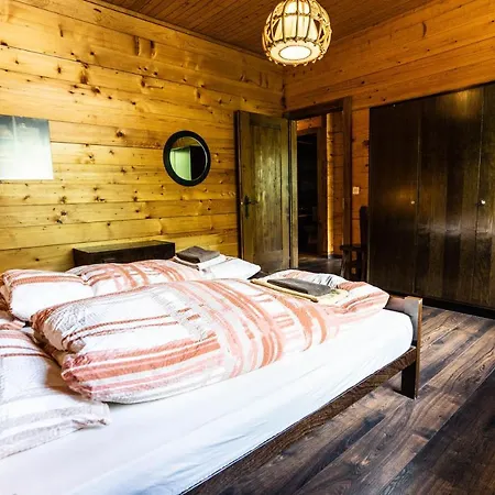 Chalet Jorie, Fiesch 公寓 *